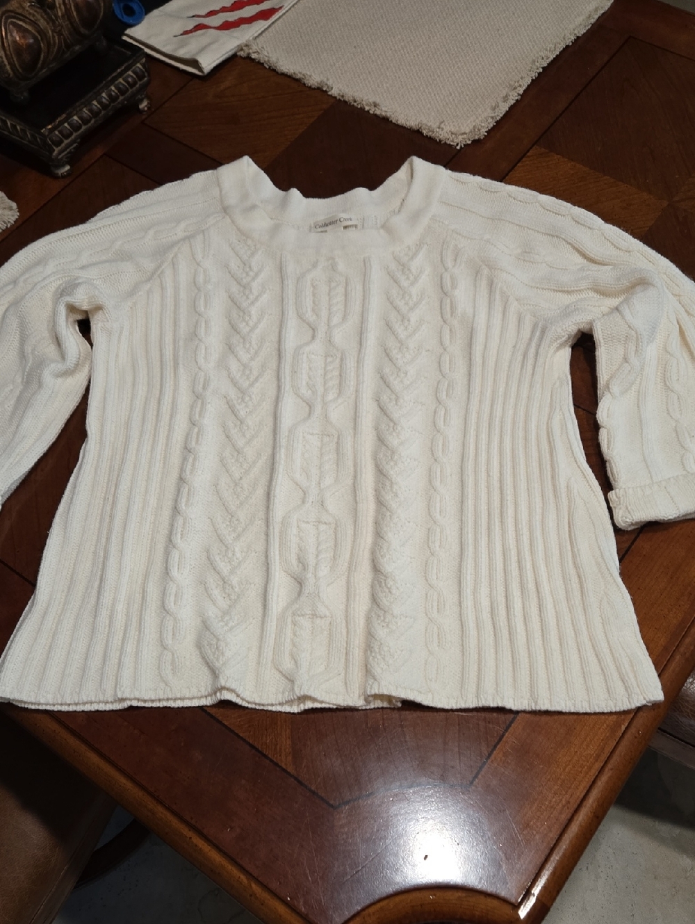 COLD WATER CREEK Cream Cable Knit Women's Sweater - Classic Crewneck